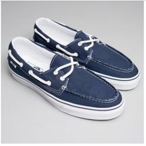 vans boat shoes